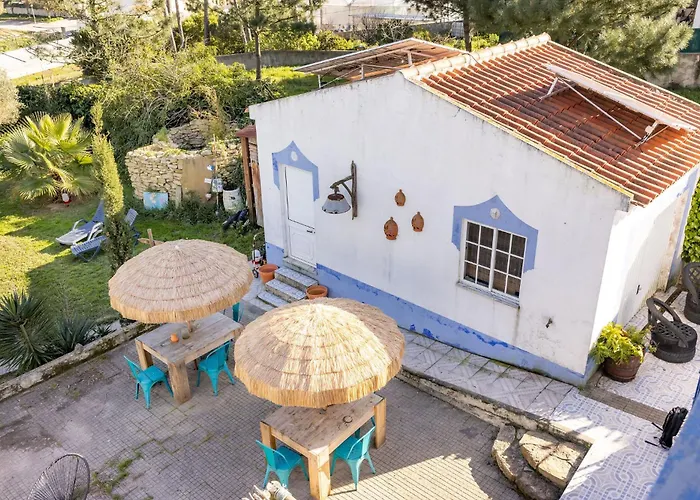 Santa Cruz Surf House By Stoke Travel Bed & Breakfast
