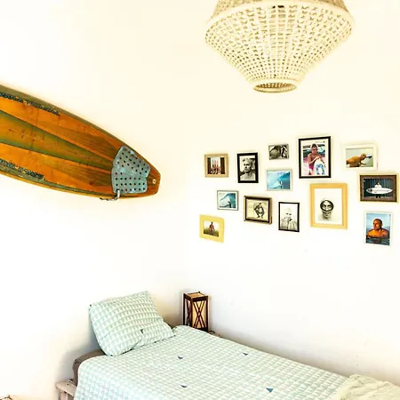 Santa Cruz Surf House By Stoke Travel *