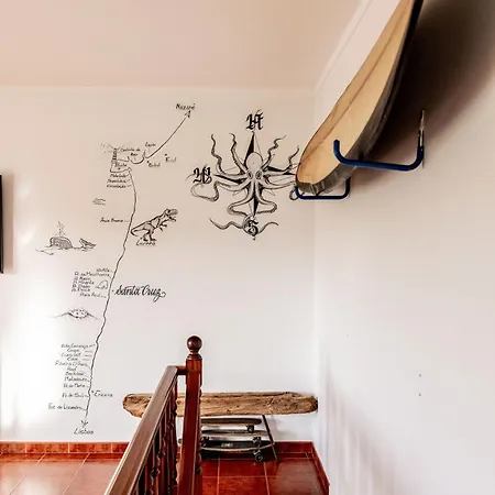 Santa Cruz Surf House By Stoke Travel Bed & Breakfast A dos Cunhados