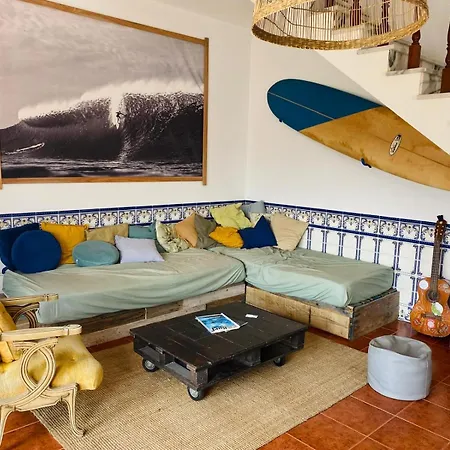 Santa Cruz Surf House By Stoke Travel 住宿加早餐酒店 *