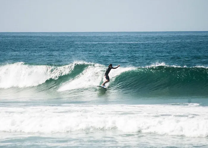 Alojamento de Acomodação e Pequeno-almoço Santa Cruz Surf House By Stoke Travel