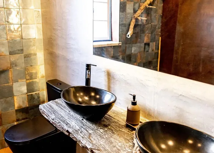 Santa Cruz Surf House By Stoke Travel *