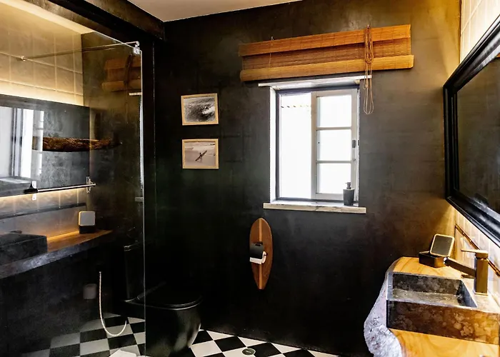 Santa Cruz Surf House By Stoke Travel