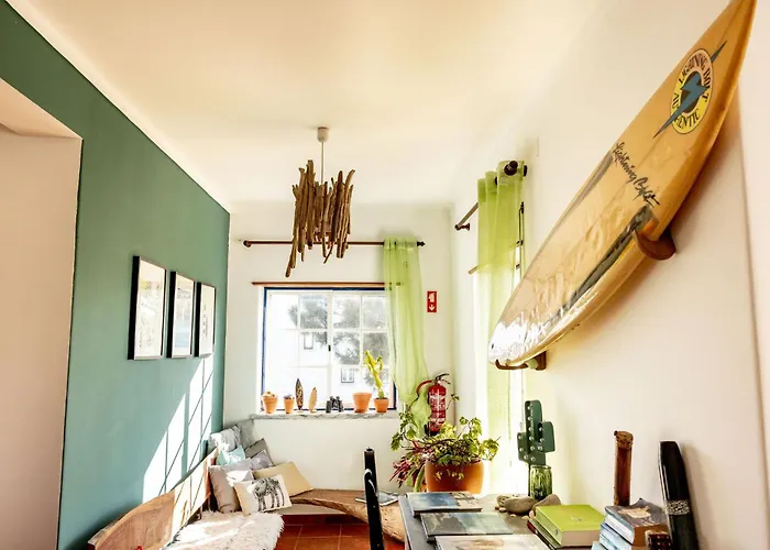Santa Cruz Surf House By Stoke Travel Aldeia dos Cunhados