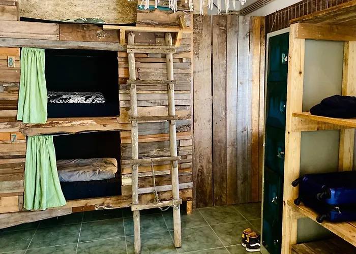 Alojamento de Acomodação e Pequeno-almoço Santa Cruz Surf House By Stoke Travel