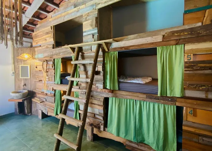 Santa Cruz Surf House By Stoke Travel Alojamento de Acomodação e Pequeno-almoço *