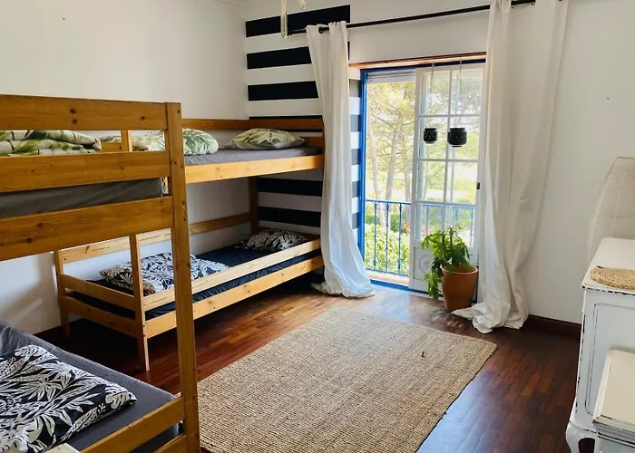 Santa Cruz Surf House By Stoke Travel *